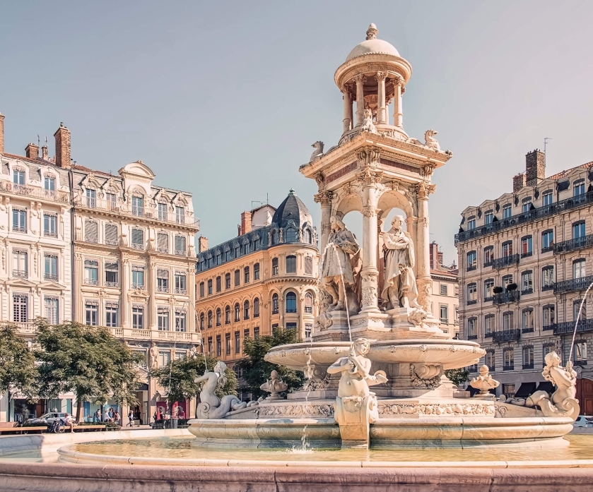 Free France Vacation Guide - Tenon Tours